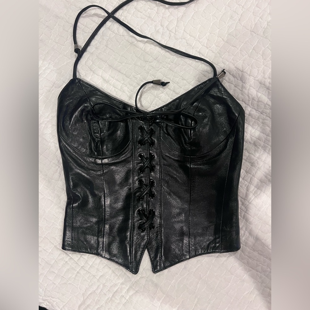 West Coast Leather Bustier top
*Real Leather* size 2 Lace up front and lined.